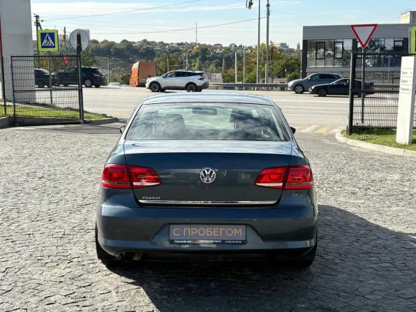 Volkswagen Passat B7 с пробегом 2011 года, цена 800 000 рублей, 280785 км, седан, Автокод Объявления