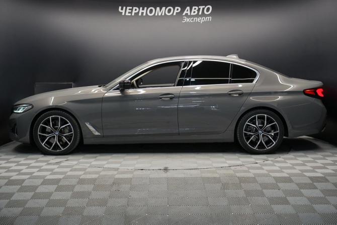 BMW 5 серии VII (G30/G31/G38) Рестайлинг с пробегом 2020 года, цена 4 172 000 рублей, 120000 км, седан, Автокод Объявления