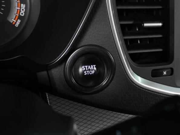 Lada (ВАЗ) Vesta I Рестайлинг (NG) с пробегом 2024 года, цена 1 299 000 рублей, 57606 км, седан, Автокод Объявления