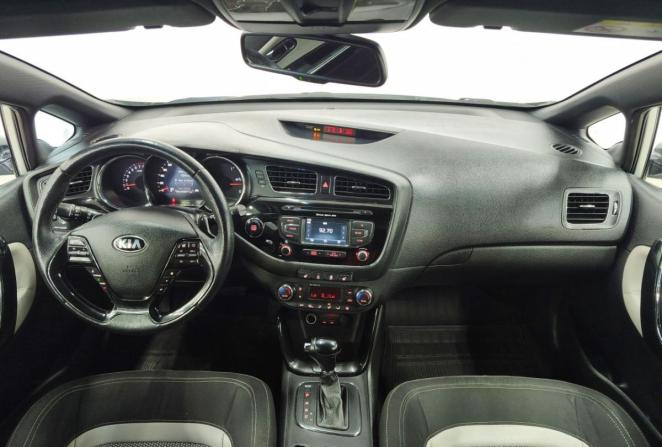 Kia Ceed II с пробегом 2013 года, цена 949 000 рублей, 200871 км, хэтчбек, Автокод Объявления