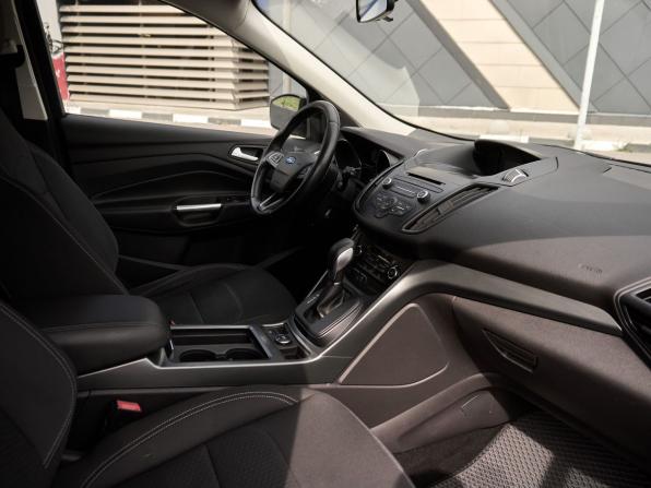 Ford Kuga II Рестайлинг с пробегом 2018 года, цена 1 750 000 рублей, 152708 км, внедорожник, Автокод Объявления