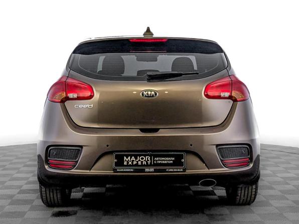 Kia Ceed II Рестайлинг с пробегом 2017 года, цена 1 185 000 рублей, 177682 км, хэтчбек, Автокод Объявления