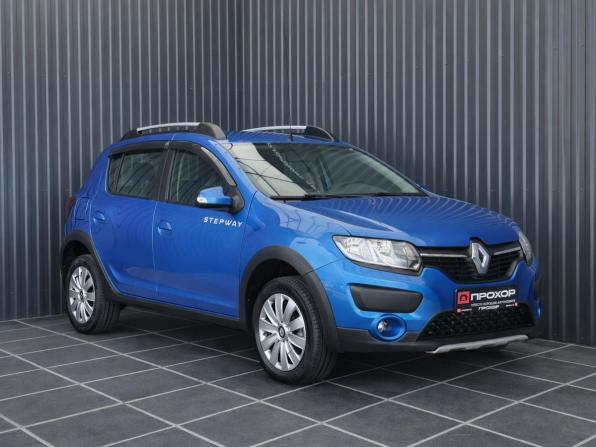 Renault Sandero II с пробегом 2015 года, цена 787 000 рублей, 135193 км, хэтчбек, Автокод Объявления