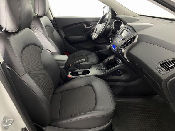 Hyundai ix35 I Рестайлинг с пробегом 2014 года, цена 1 550 000 рублей, 81711 км, внедорожник, Автокод Объявления