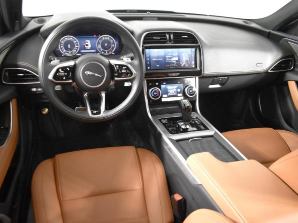 Jaguar XE I Рестайлинг с пробегом 2025 года, цена 4 649 900 рублей, 3634 км, седан, Автокод Объявления