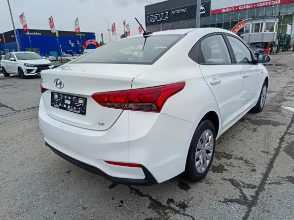Hyundai Solaris II с пробегом 2019 года, цена 1 364 995 рублей, 88370 км, седан, Автокод Объявления
