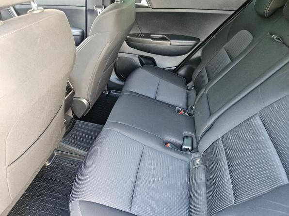 Kia Sportage IV Рестайлинг с пробегом 2019 года, цена 2 372 000 рублей, 107000 км, внедорожник, Автокод Объявления