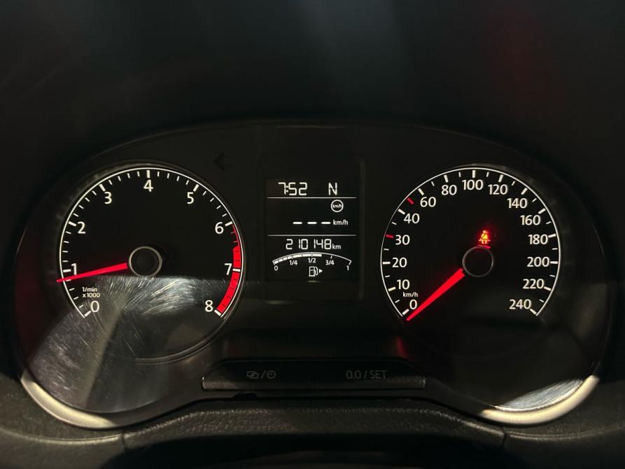 Volkswagen Polo V Рестайлинг Москва  - изображение 14
