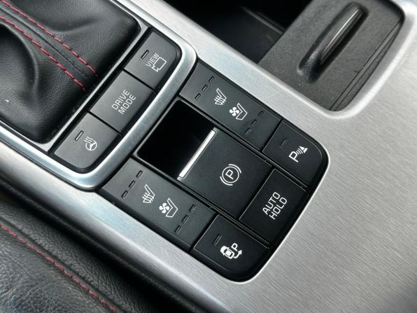 Kia Optima IV Рестайлинг с пробегом 2019 года, цена 2 140 000 рублей, 129171 км, седан, Автокод Объявления