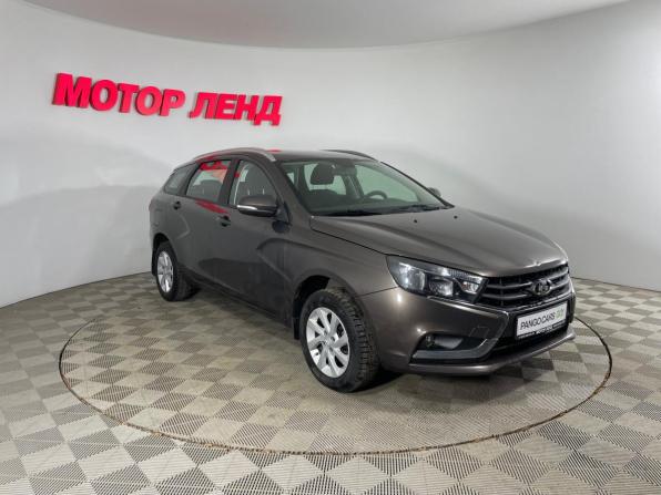 Lada (ВАЗ) Vesta I с пробегом 2018 года, цена 929 000 рублей, 103306 км, универсал, Автокод Объявления