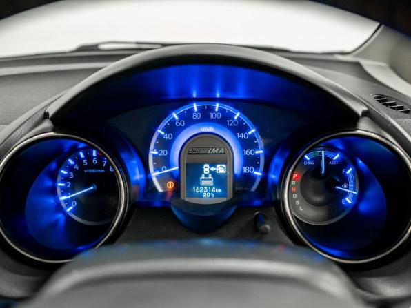 Honda Fit Shuttle I с пробегом 2013 года, цена 925 000 рублей, 162314 км, универсал, Автокод Объявления
