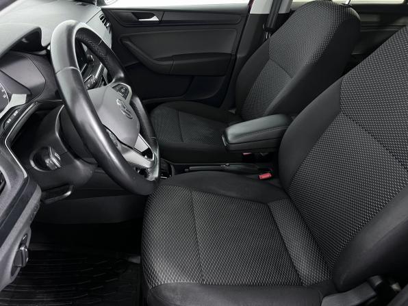 Volkswagen Polo VI с пробегом 2020 года, цена 1 649 000 рублей, 67884 км, лифтбек, Автокод Объявления