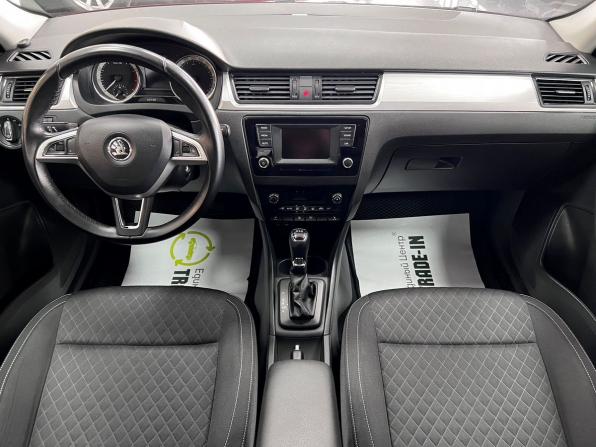 Skoda Rapid I с пробегом 2016 года, цена 1 345 000 рублей, 121017 км, лифтбек, Автокод Объявления