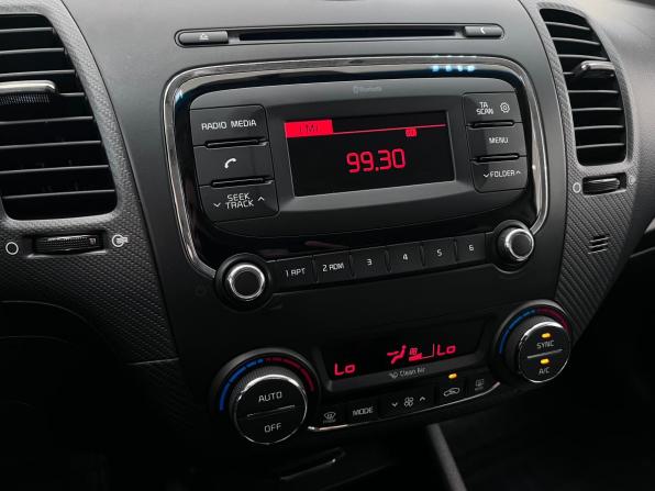 Kia Cerato III Рестайлинг (Classic) с пробегом 2017 года, цена 1 590 000 рублей, 97966 км, седан, Автокод Объявления