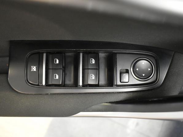 Kia Ceed III Рестайлинг с пробегом 2022 года, цена 1 630 000 рублей, 85500 км, хэтчбек, Автокод Объявления