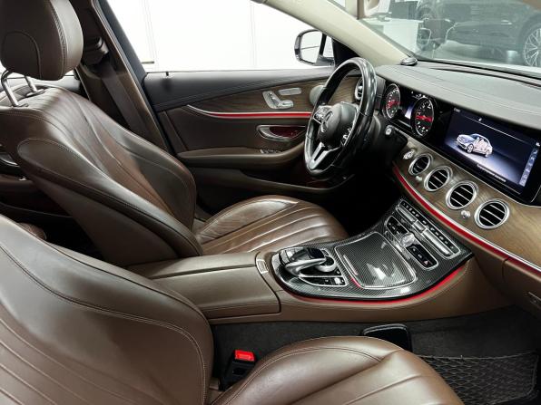 Mercedes-Benz E-Класс V (W213 S213 C238) Рестайлинг с пробегом 2020 года, цена 3 675 000 рублей, 105401 км, седан, Автокод Объявления
