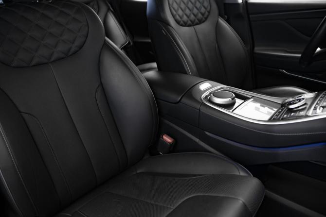 Hyundai Santa Fe IV Рестайлинг с пробегом 2022 года, цена 3 995 000 рублей, 67556 км, внедорожник, Автокод Объявления