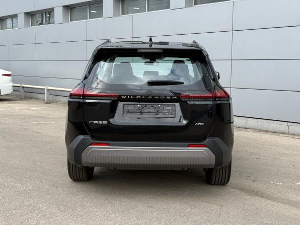 Toyota Wildlander II с пробегом 2026 года, цена 4 590 000 рублей, 5 км, внедорожник, Автокод Объявления