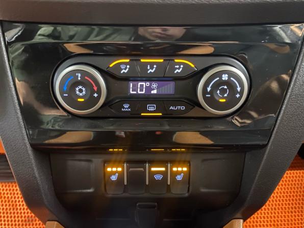 Lada (ВАЗ) XRAY I с пробегом 2019 года, цена 889 000 рублей, 164000 км, хэтчбек, Автокод Объявления