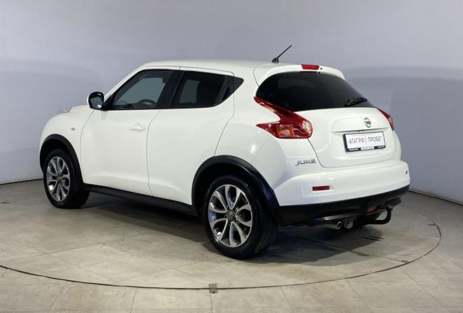 Nissan Juke I с пробегом 2014 года, цена 1 100 000 рублей, 148134 км, внедорожник, Автокод Объявления