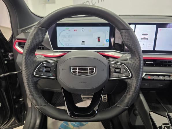 Geely Coolray I Рестайлинг с пробегом 2023 года, цена 1 979 000 рублей, 29121 км, внедорожник, Автокод Объявления