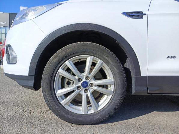 Ford Kuga II Рестайлинг с пробегом 2018 года, цена 1 444 000 рублей, 97380 км, внедорожник, Автокод Объявления