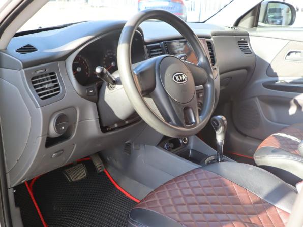 Kia Rio II Рестайлинг с пробегом 2010 года, цена 595 000 рублей, 162508 км, седан, Автокод Объявления