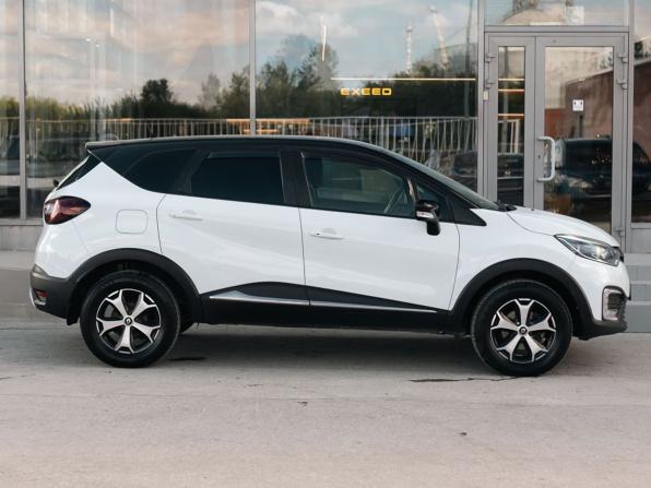 Renault Kaptur I с пробегом 2018 года, цена 1 250 000 рублей, 118537 км, внедорожник, Автокод Объявления