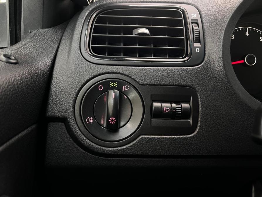 Volkswagen Polo V Рестайлинг Волгоград  - изображение 24