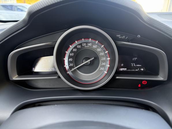 Mazda 3 III (BM) с пробегом 2013 года, цена 990 000 рублей, 143722 км, седан, Автокод Объявления