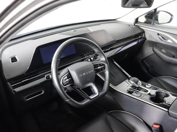 Omoda C5 I с пробегом 2023 года, цена 1 940 000 рублей, 42676 км, внедорожник, Автокод Объявления