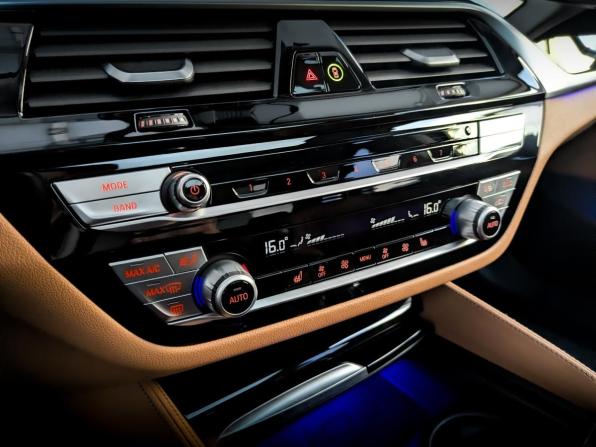 BMW 5 серии VII (G30/G31/G38) Рестайлинг с пробегом 2022 года, цена 4 995 000 рублей, 69342 км, седан, Автокод Объявления