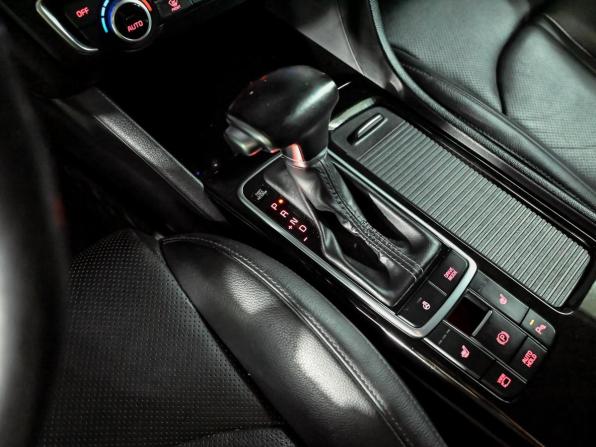 Kia Optima IV Рестайлинг с пробегом 2019 года, цена 2 100 000 рублей, 102813 км, седан, Автокод Объявления