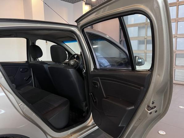 Renault Sandero I с пробегом 2012 года, цена 598 000 рублей, 101860 км, хэтчбек, Автокод Объявления