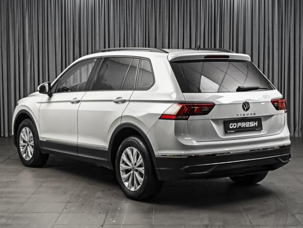 Volkswagen Tiguan II Рестайлинг с пробегом 2021 года, цена 2 374 000 рублей, 109571 км, внедорожник, Автокод Объявления