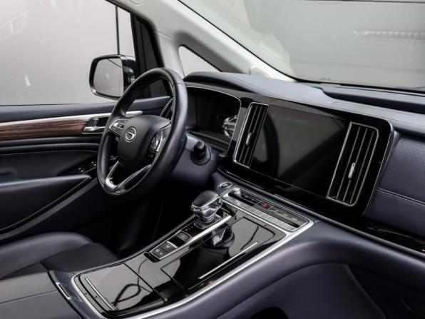 GAC Trumpchi M8 I с пробегом 2021 года, цена 2 749 000 рублей, 106694 км, минивэн, Автокод Объявления