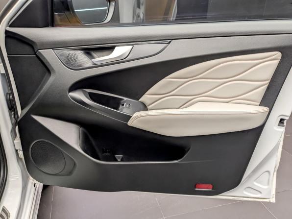 Kaiyi E5 с пробегом 2023 года, цена 740 000 рублей, 108683 км, седан, Автокод Объявления