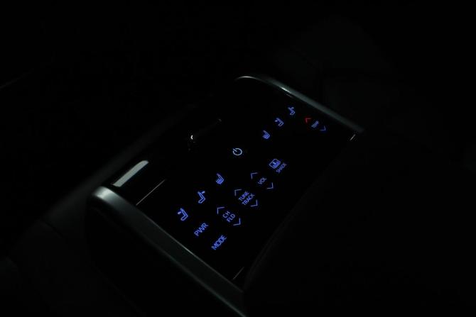 Toyota Camry VIII (XV70) с пробегом 2019 года, цена 3 340 000 рублей, 129281 км, седан, Автокод Объявления