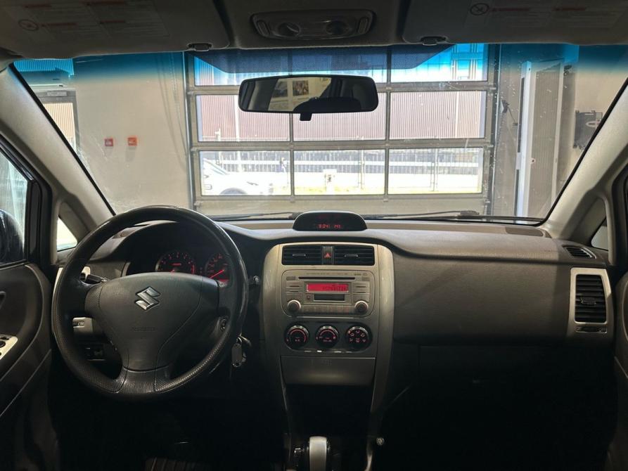Suzuki Liana I Москва  - изображение 15
