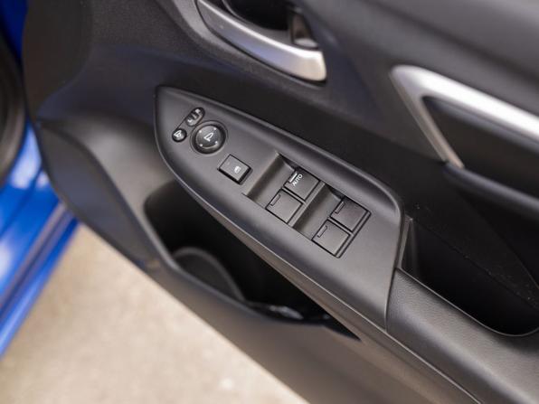 Honda Fit III с пробегом 2017 года, цена 950 000 рублей, 148457 км, хэтчбек, Автокод Объявления