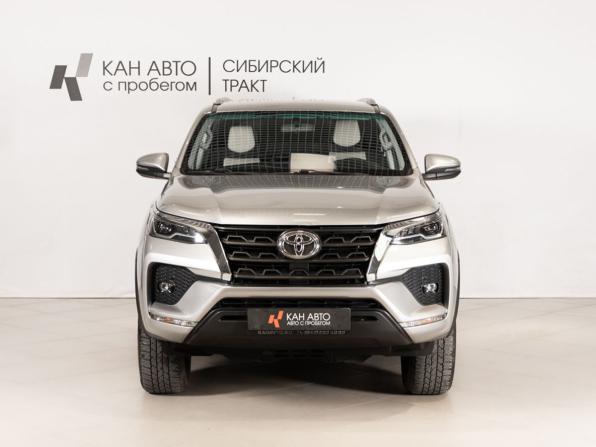 Toyota Fortuner II Рестайлинг с пробегом 2021 года, цена 4 235 000 рублей, 92641 км, внедорожник, Автокод Объявления
