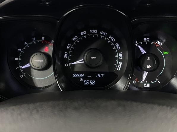 Lada (ВАЗ) Vesta I с пробегом 2017 года, цена 770 000 рублей, 128960 км, седан, Автокод Объявления