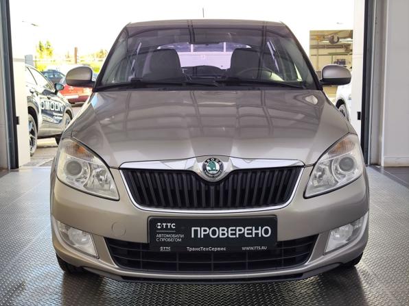 Skoda Fabia II Рестайлинг с пробегом 2012 года, цена 430 000 рублей, 223361 км, хэтчбек, Автокод Объявления