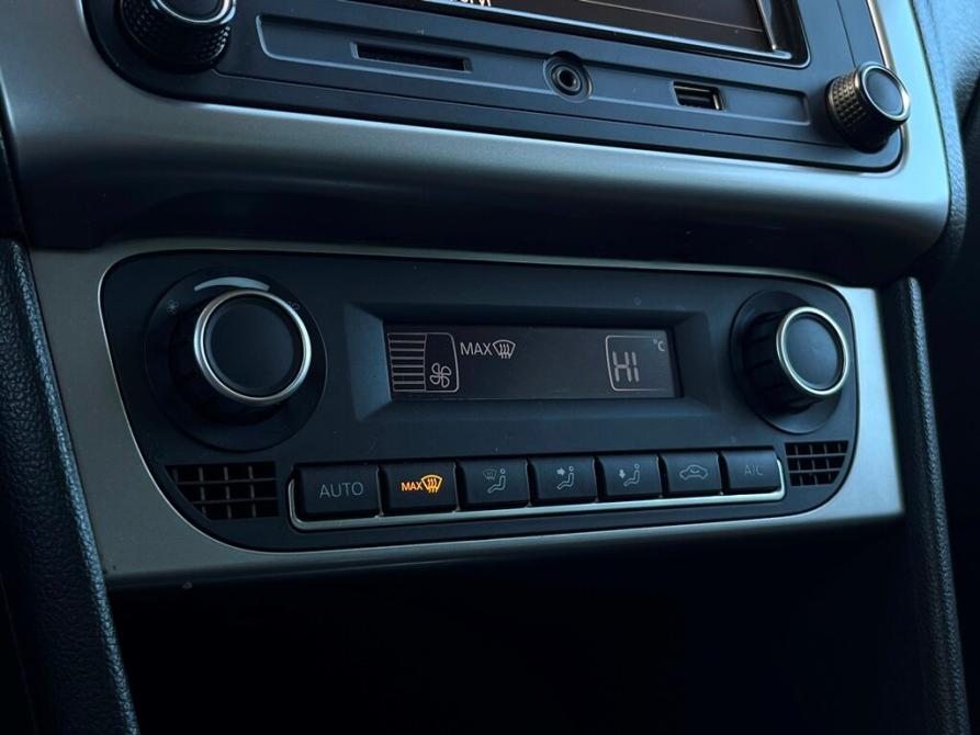 Volkswagen Polo V Рестайлинг Санкт-Петербург  - изображение 15