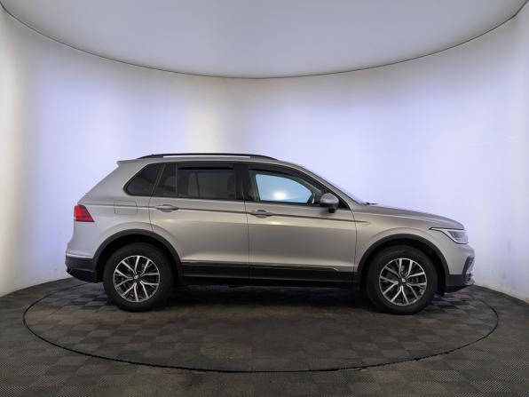 Volkswagen Tiguan II Рестайлинг с пробегом 2021 года, цена 2 800 000 рублей, 49413 км, внедорожник, Автокод Объявления
