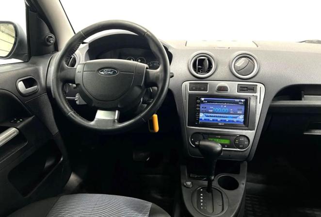 Ford Fusion I Рестайлинг с пробегом 2011 года, цена 550 000 рублей, 209323 км, хэтчбек, Автокод Объявления