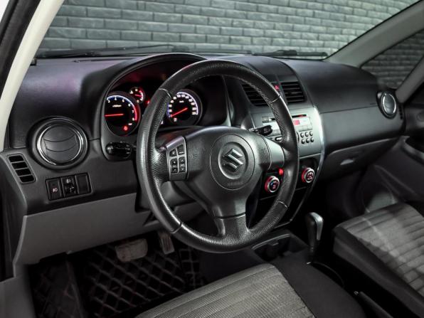 Suzuki SX4 I (Classic) Рестайлинг с пробегом 2013 года, цена 1 200 000 рублей, 121680 км, хэтчбек, Автокод Объявления