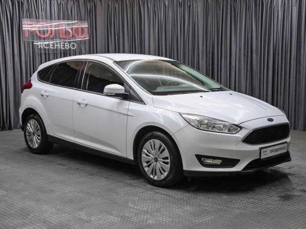 Ford Focus III Рестайлинг с пробегом 2017 года, цена 1 198 000 рублей, 62464 км, хэтчбек, Автокод Объявления