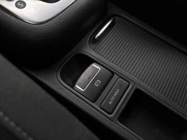 Volkswagen Tiguan I Рестайлинг с пробегом 2012 года, цена 1 120 000 рублей, 216200 км, внедорожник, Автокод Объявления