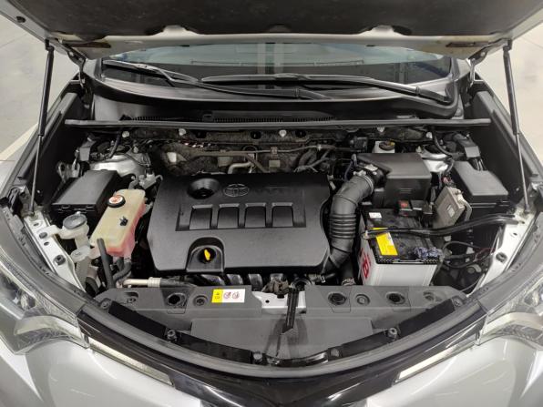 Toyota RAV4 IV (XA40) Рестайлинг с пробегом 2016 года, цена 2 280 000 рублей, 125771 км, внедорожник, Автокод Объявления